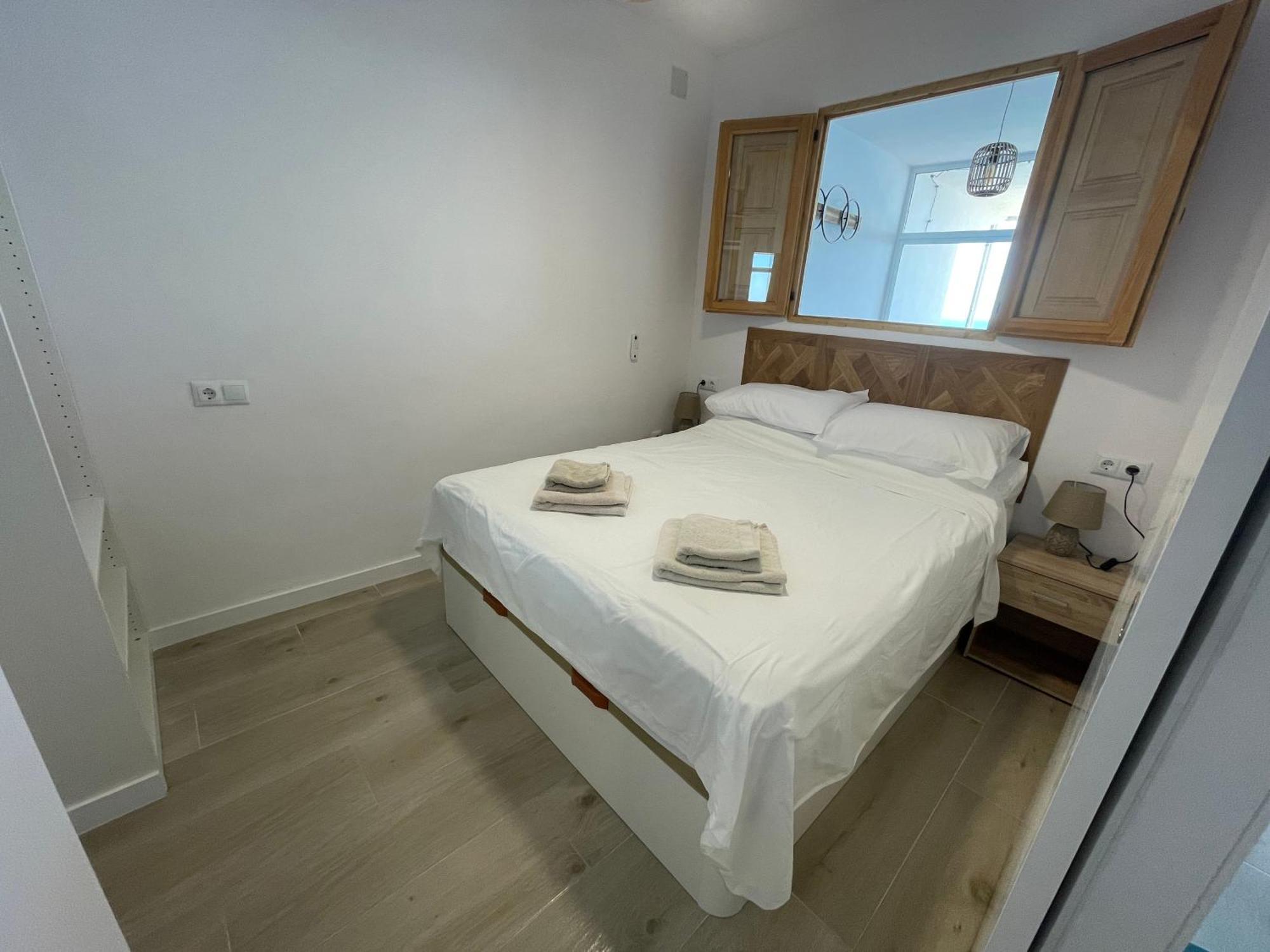 Appartement Beachfront, Top Floor Corner 2-Bed, Estepona Paseo Extérieur photo